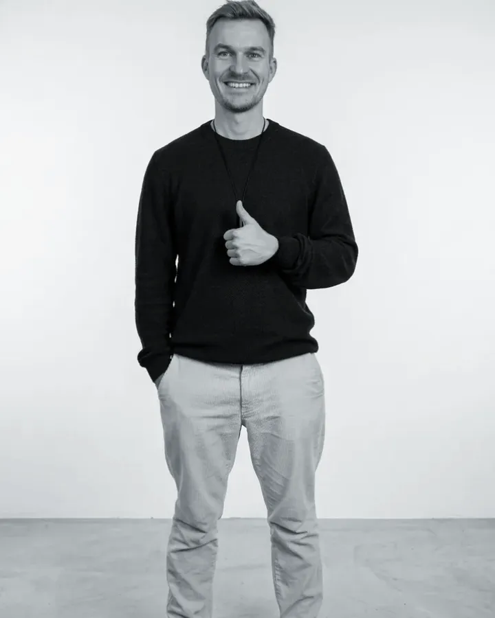 Jean Hinz, Gründer der KI Agentur